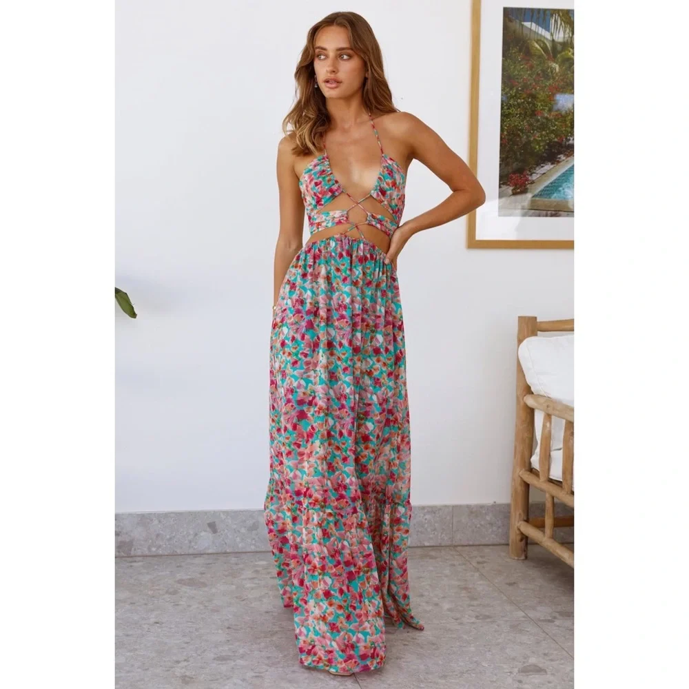 💐 Hello Molly, Free Flight Floral Strappy Maxi Dress - Picture 3 of 16